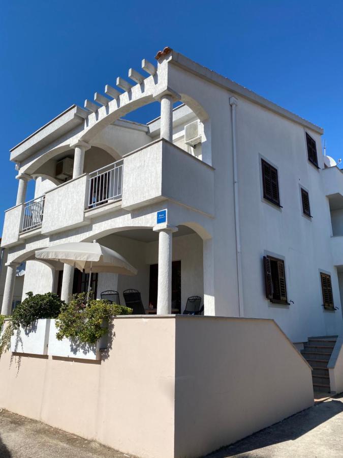 Apartments Stanic 扎达尔 外观 照片