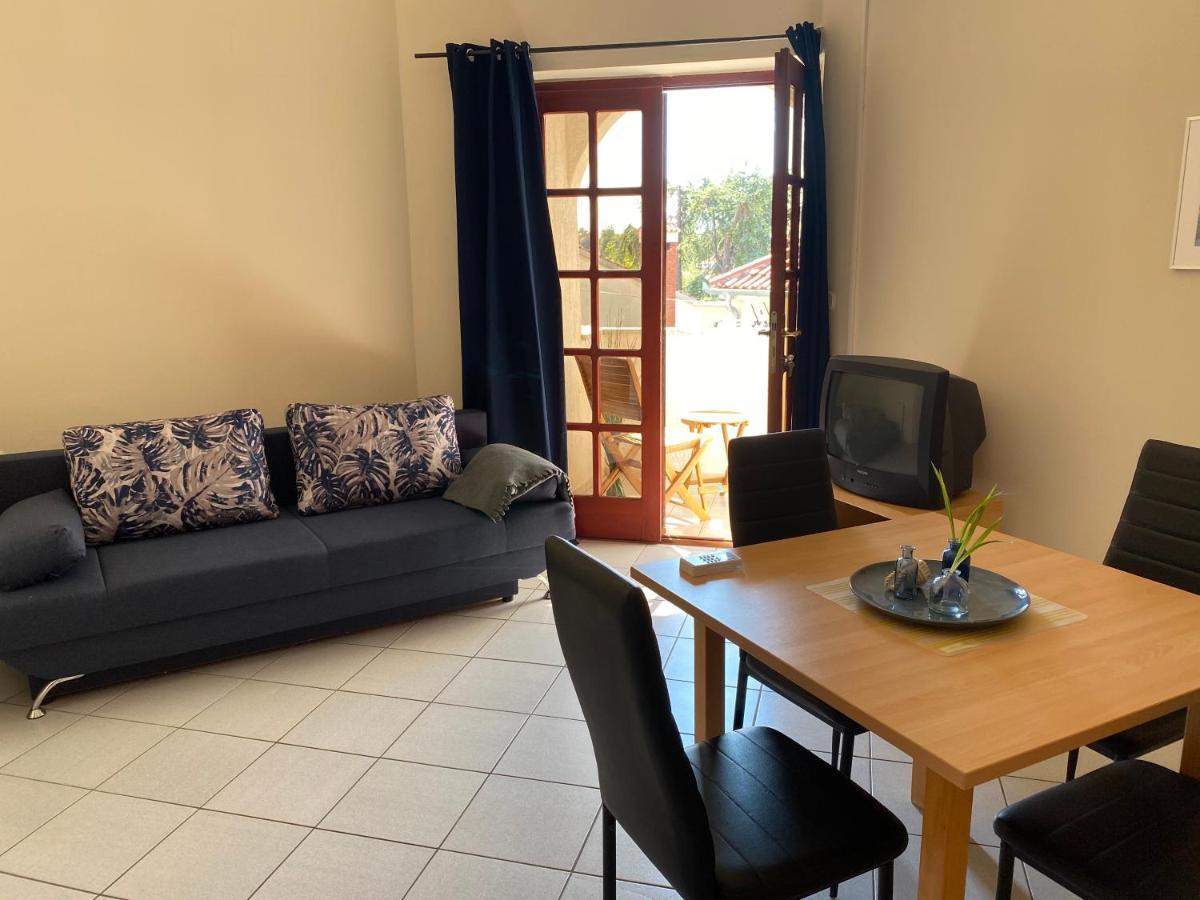 Apartments Stanic 扎达尔 外观 照片